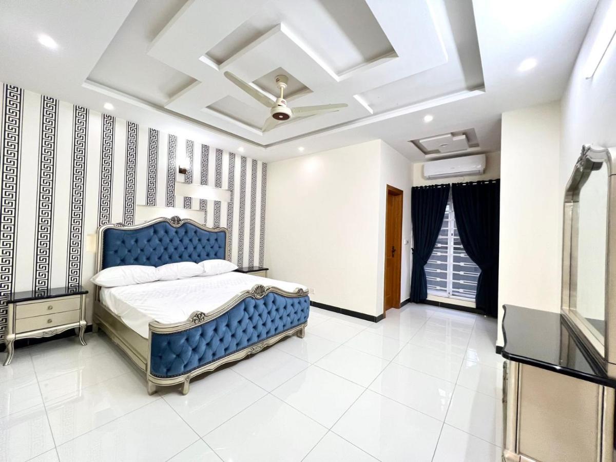 Luxury Apartment Rentals Islamabad Exterior foto