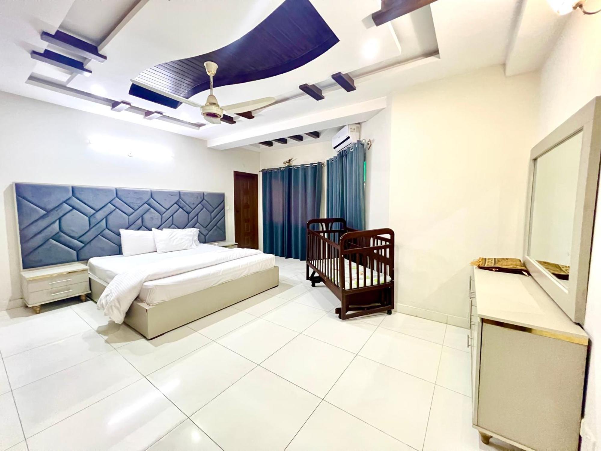 Luxury Apartment Rentals Islamabad Exterior foto