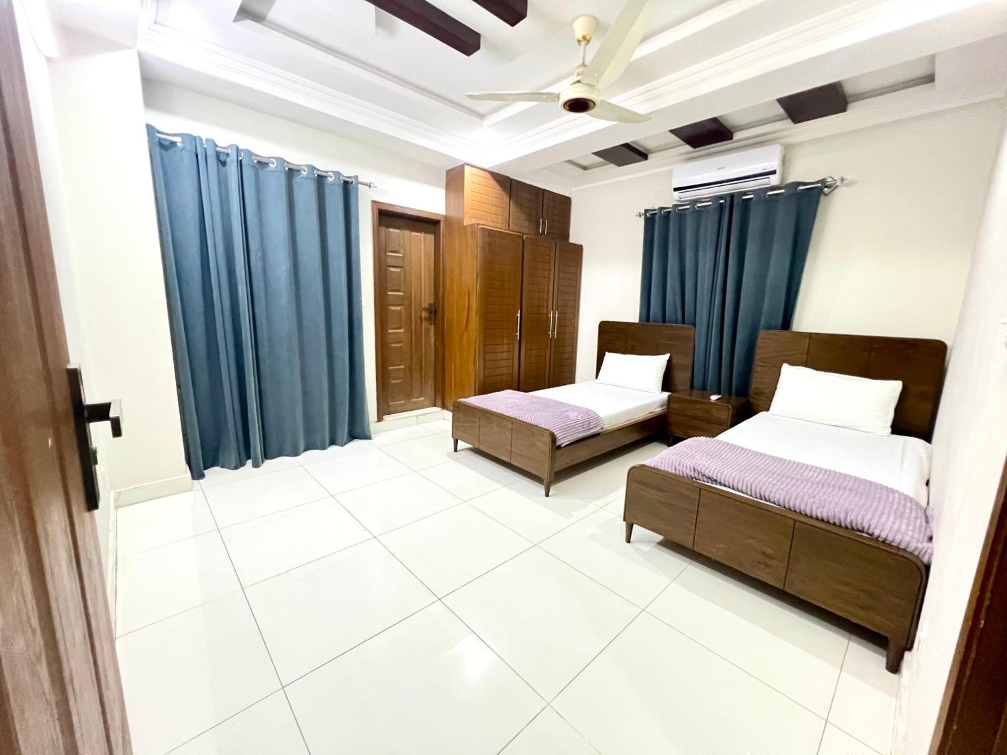 Luxury Apartment Rentals Islamabad Exterior foto